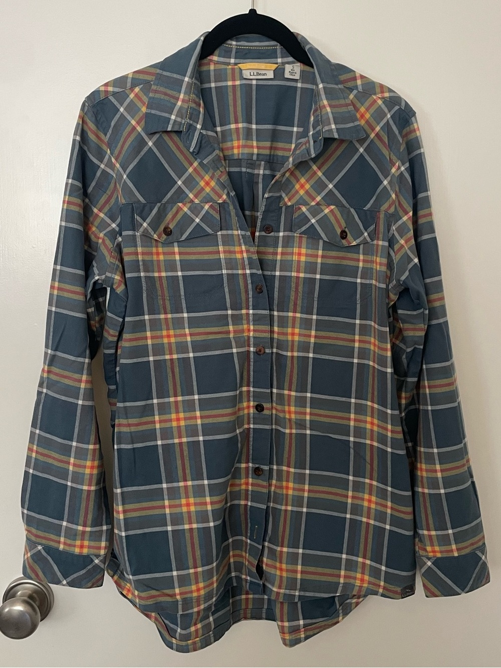Women’s L.L. Bean Plaid Button-Down Shirt Small